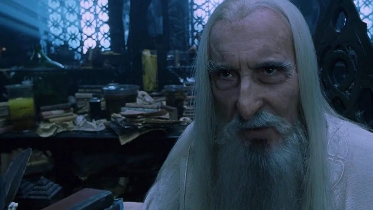 Саруман властелин колец. Саруман Хоббит. Кристофер ли Саруман. Christopher Lee Саруман Saruman.