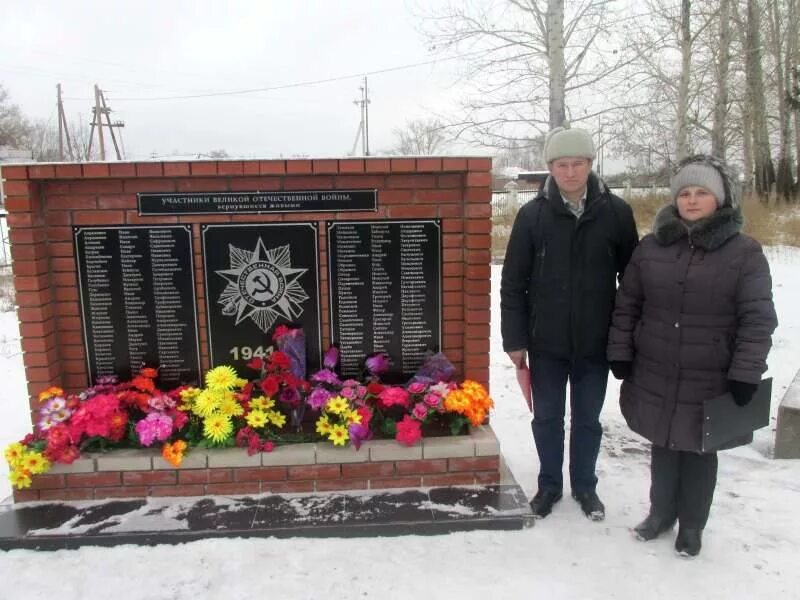 Михайловка Алтайский край Бурлинский район. Село Михайловка Бурлинский район. Устьянка Алтайский край Бурлинский район село. Знаменитые люди Бурлинского района. Бурлинский район алтайский сайт