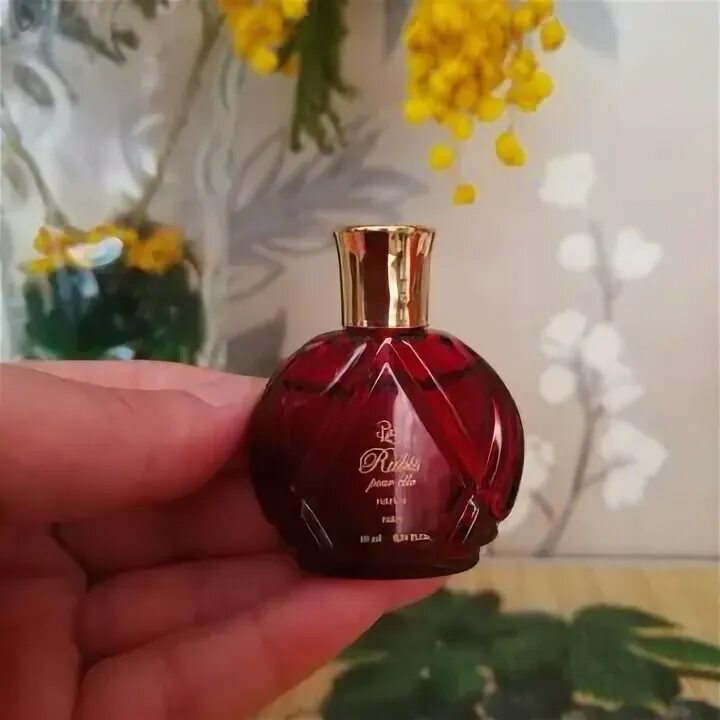 Rubi аромат. Духи bogal rubis. духи rubis pour elle. духи bogal rubis pour elle. туалетная вода emeraude pour.