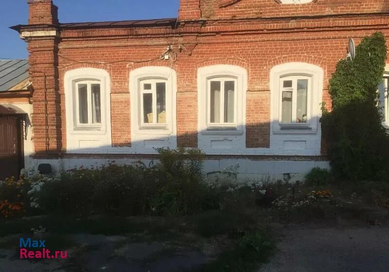 Частный дом в ельце. Елец микрорайон черная слобода. Дом район засосна елец. Деревня хмелинец елецкого района. Дом в районе питомника город елец.