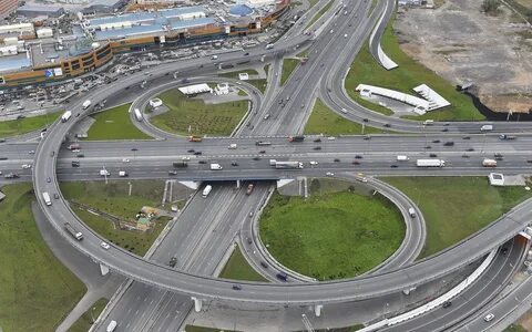 Строительство развязок мкад