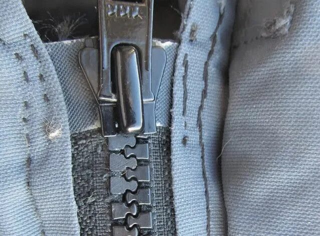 How To Fix a Zipper - YouTube