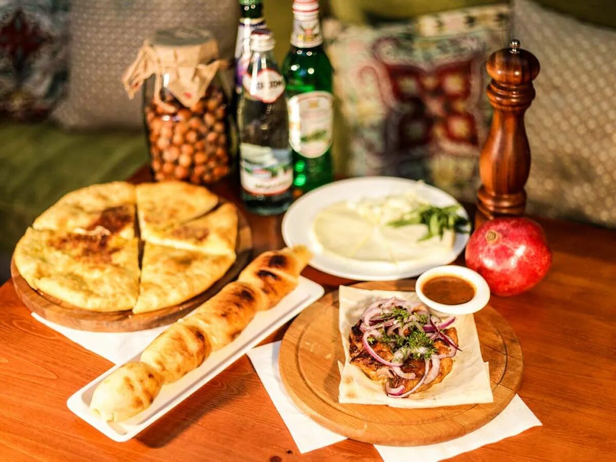 Офис арго в москве. Ленинский 25 арго. Ленинский 25 арго. Ресторан арго старая руза. Хинкальный дом арго на ленинском.