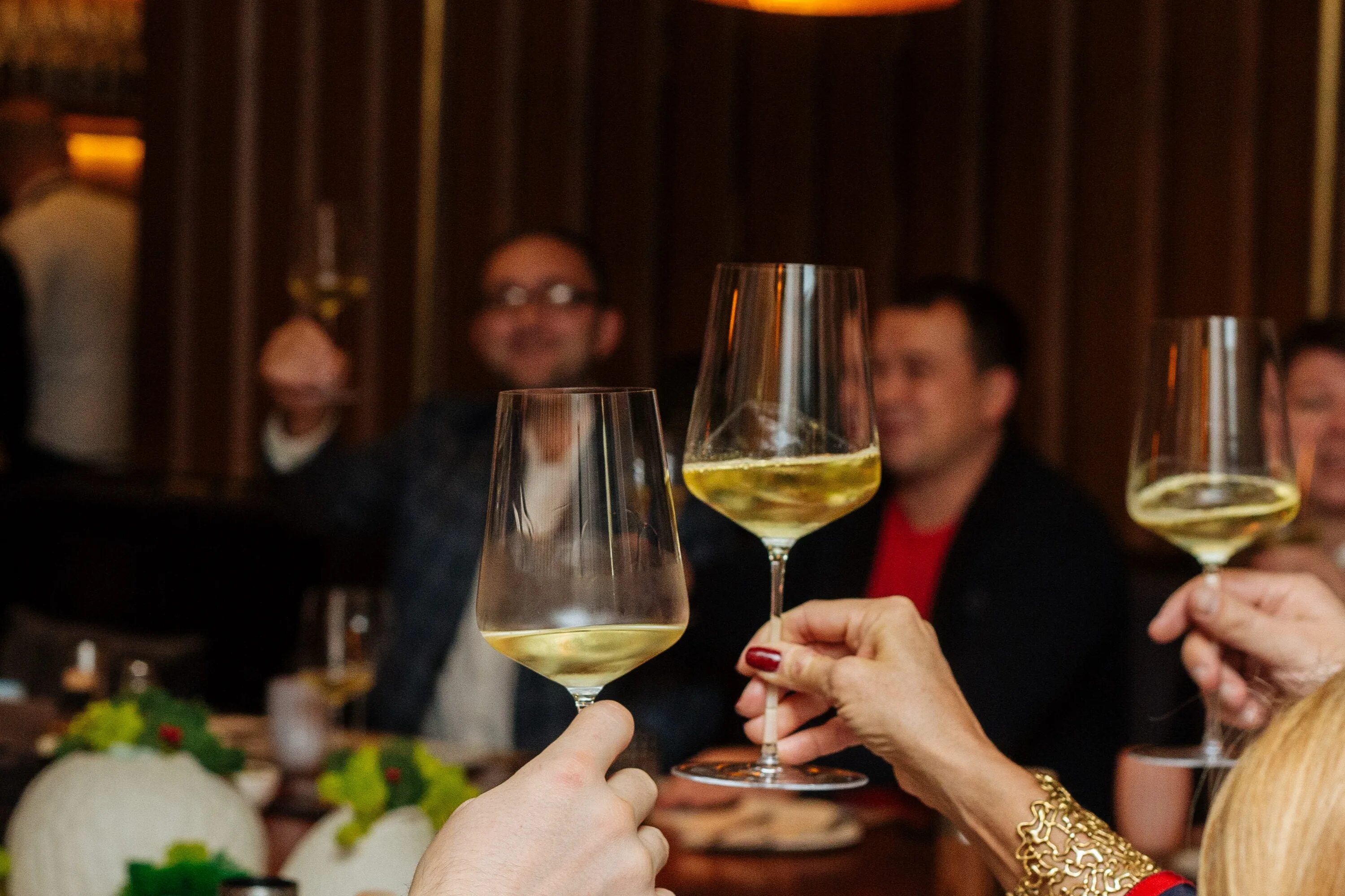 Гранд крю. Grand cru by adrian quetglas. шеф повар гранд крю. grand cru ресторан мишлен. гран крю винный ужин.