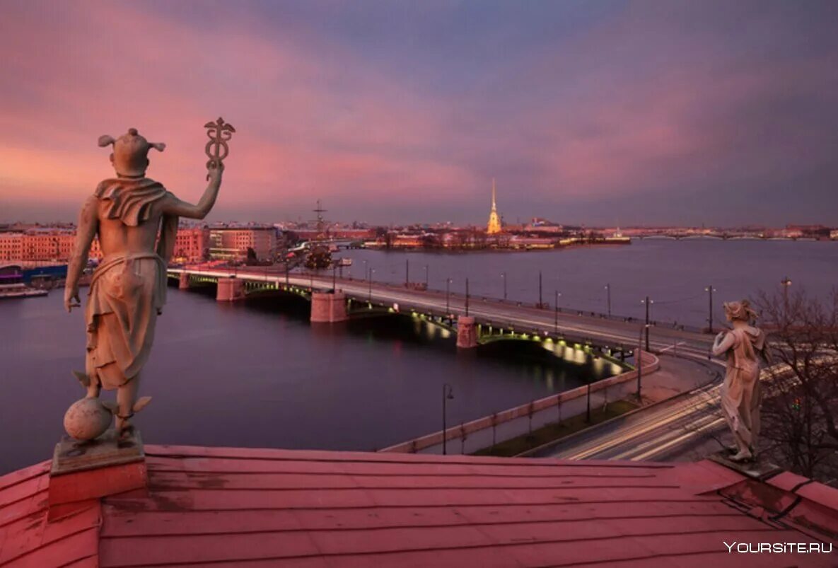 Крыши санкт-петербурга. Казанский собор и зингер в санкт-петербурге. Набережная канала грибоедова 10 saint petersburg, russia. Необычный питер. Достопримечательности санкт-петербурга.
