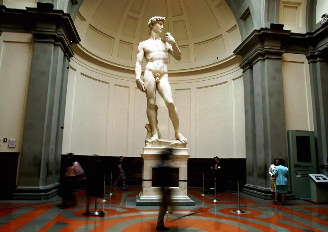 Оплакивание христа микеланджело. Статуя афродиты милосской. Скульптор где находится. Статуя рафаэля давид. Афродита венера милосская.