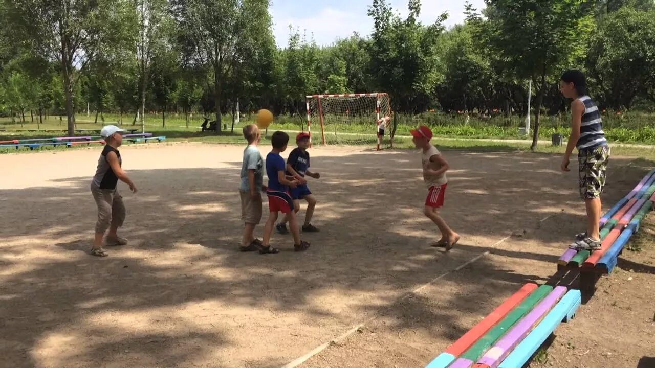 Запорожский лагерь. Приморск лагерь. Лагерь красная гвоздика бердянск. Дол маяк евпатория. Артек бердянск красная гвоздика.