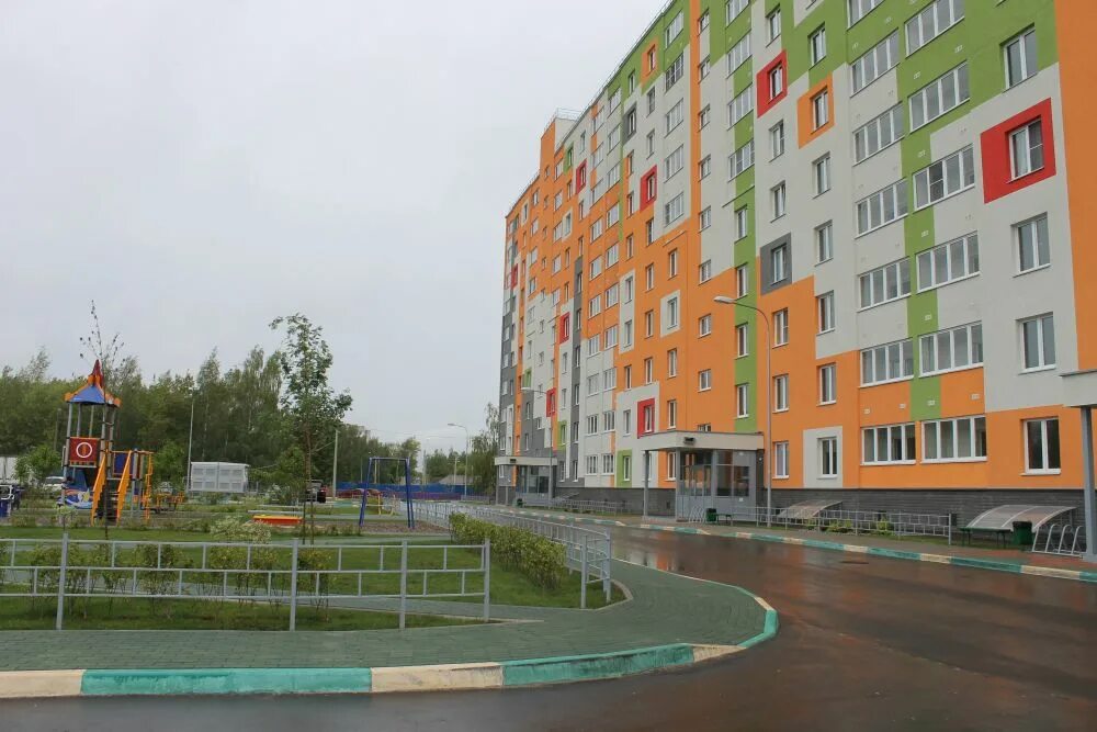 Дети сироты нижнего новгорода. Девочка сирота. Вручение ключей детям сиротам нижний новгород 2022 автозавод. Квартиры детям сиротам нижний новгород. Дети сироты нижнего новгорода.