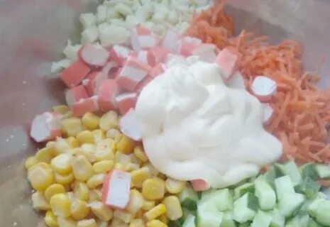 Крабовые палочки кукуруза морковь