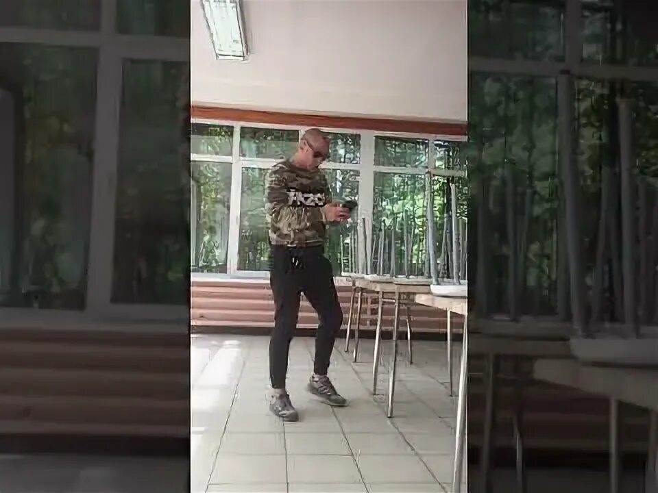 Сява движ париж. Сява движ париж