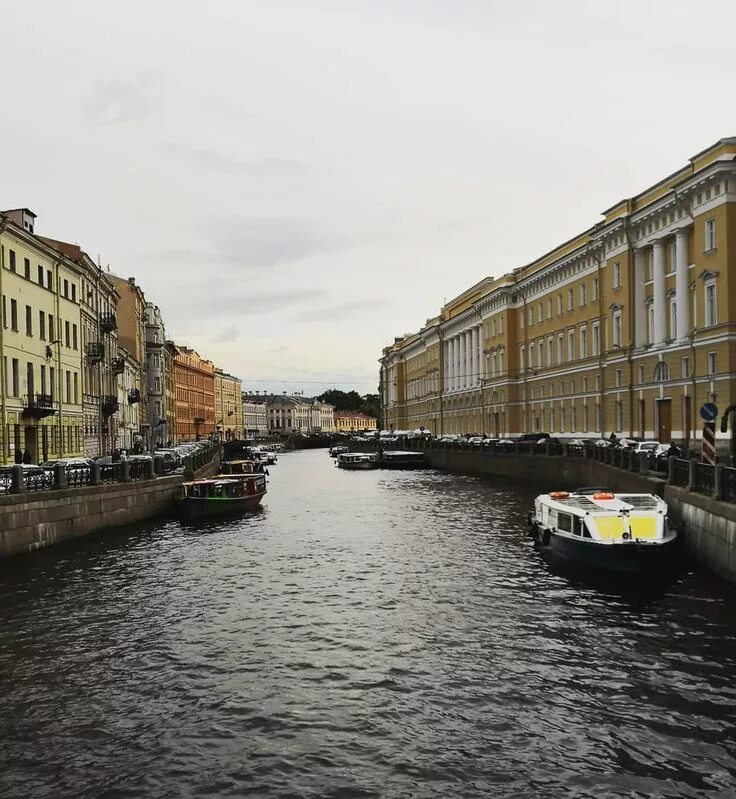 Где спб отзывы. Питер красивые места где надо побыть. Куда нужно обязательно сходить в Санкт-Петербурге летом. Питер где нужно быть.