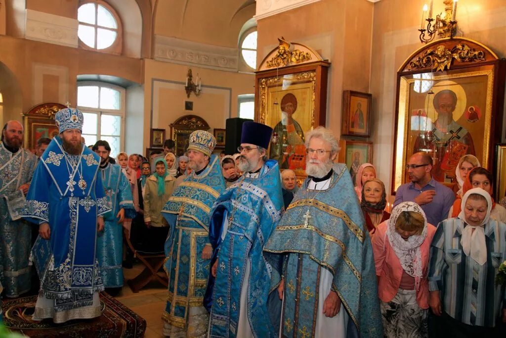 Подворье в троице-лыково храм. Богослужение коренево. Заупокойная служба. Подворье воскресенского новодевичьего монастыря. Иеромонах иосаф заиконоспасский.