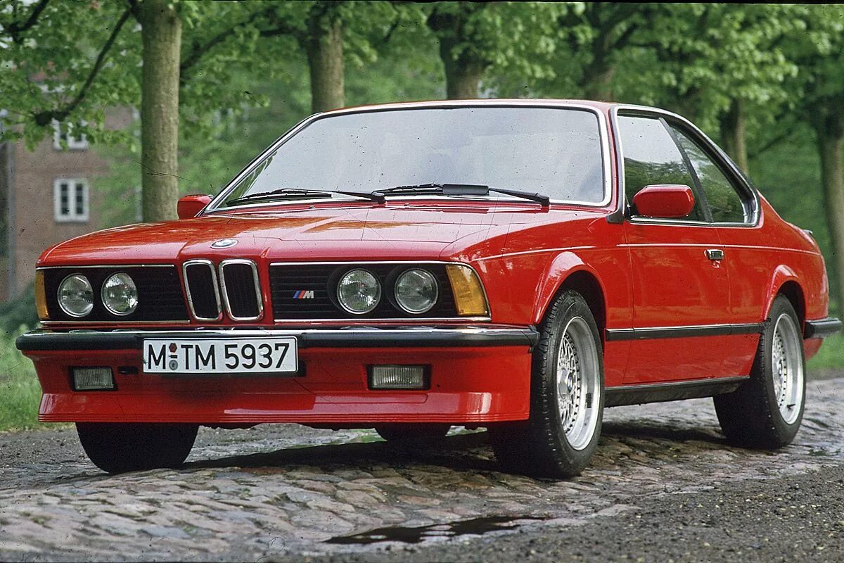 Bmw 3 e30 купе. Bmw 3. 0 csi coupe. Старая бмв купе. Bmw 333i.
