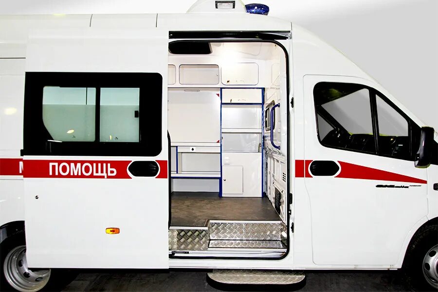 Ford transit асмп. Volkswagen crafter скорая. Реанимобиль скорой помощи. Газель некст реанимобиль салон. Оснащение машины скорой помощи.