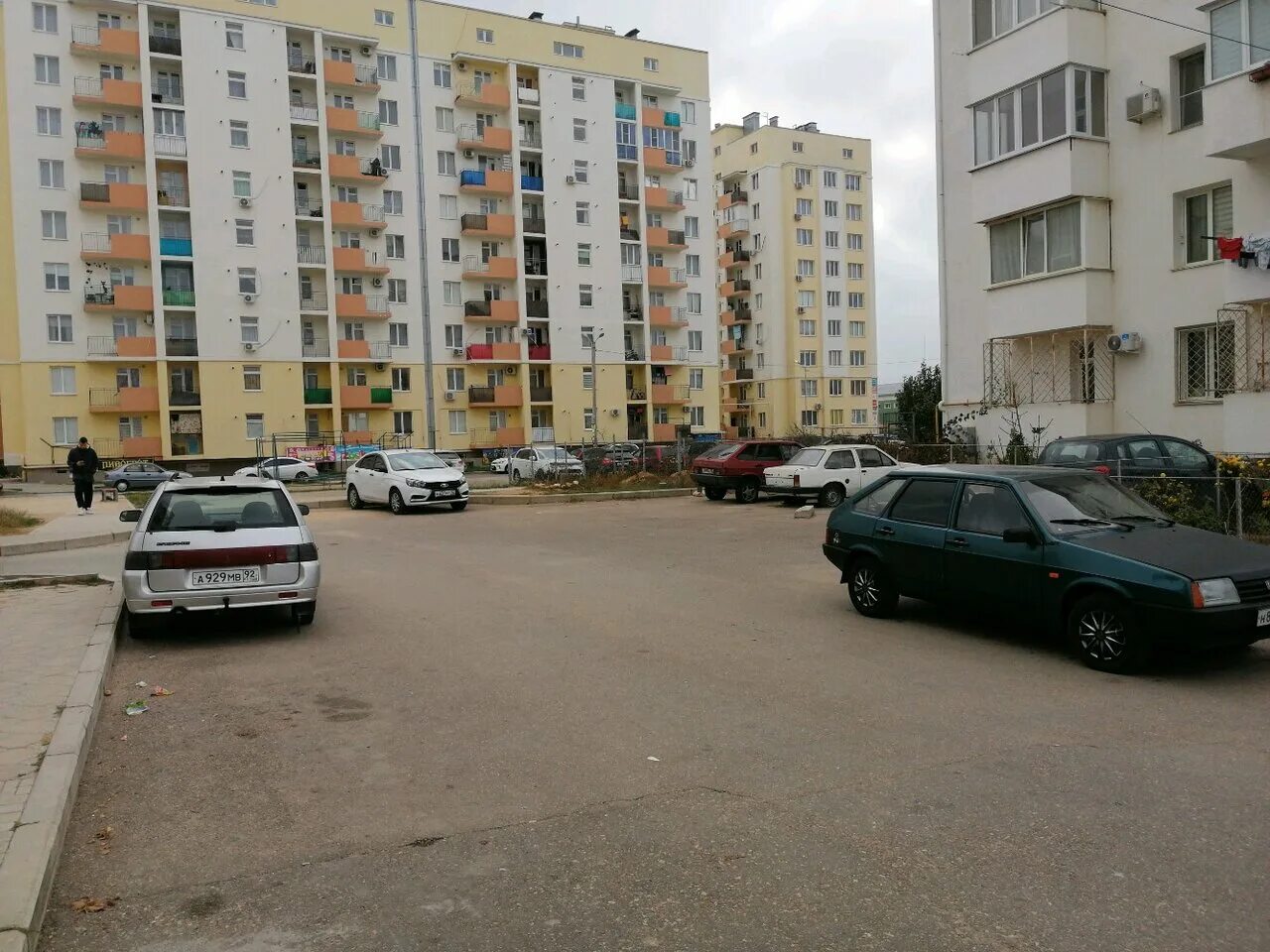 Лиговская 11 севастополь. Севастополь улица отрадная 15. Ул лиговская 4 севастополь. Царь хлеб севастополь. Ул лиговская 4.