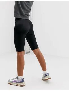 Short legging