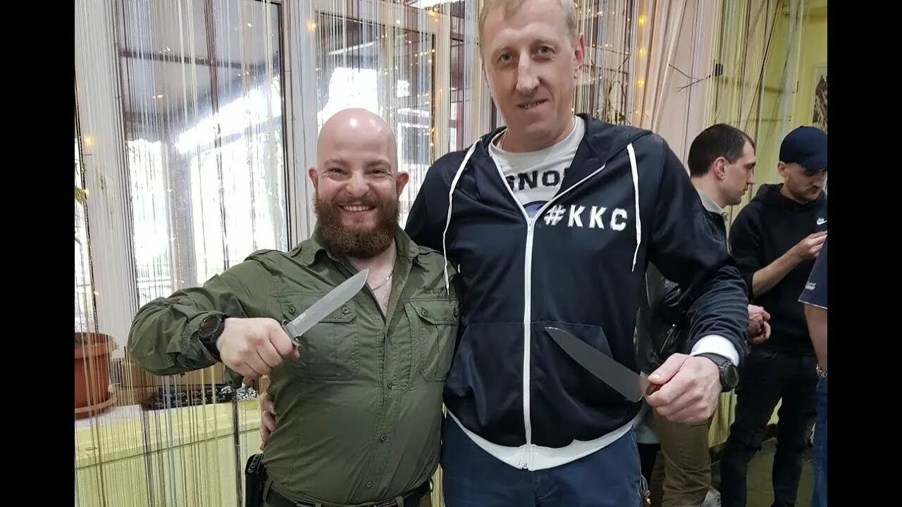 Ножевые клубы. Ножевые клубы
