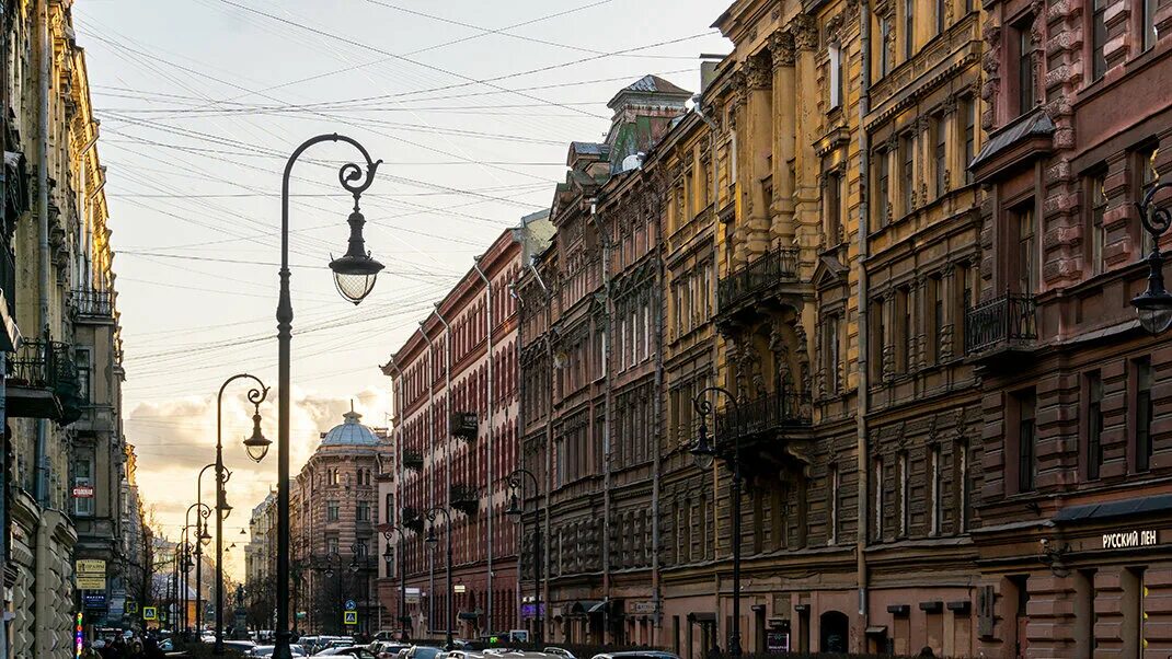 Пушкинская спб. Пушкинская улица Петербург. Улицы Пушкина Санкт-Петербург. Улица Пушкинская сагктпетерьурш. Пушкинский сквер Санкт-Петербург.