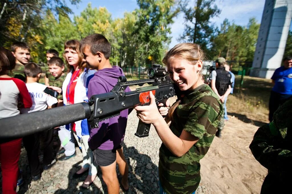 Озарила зарницу. Лагерь Зарница Оренбург. Дубки Зарница Оренбург. Лагерь Зарница Оренбург Дубки. Санаторий Зарница Оренбург.