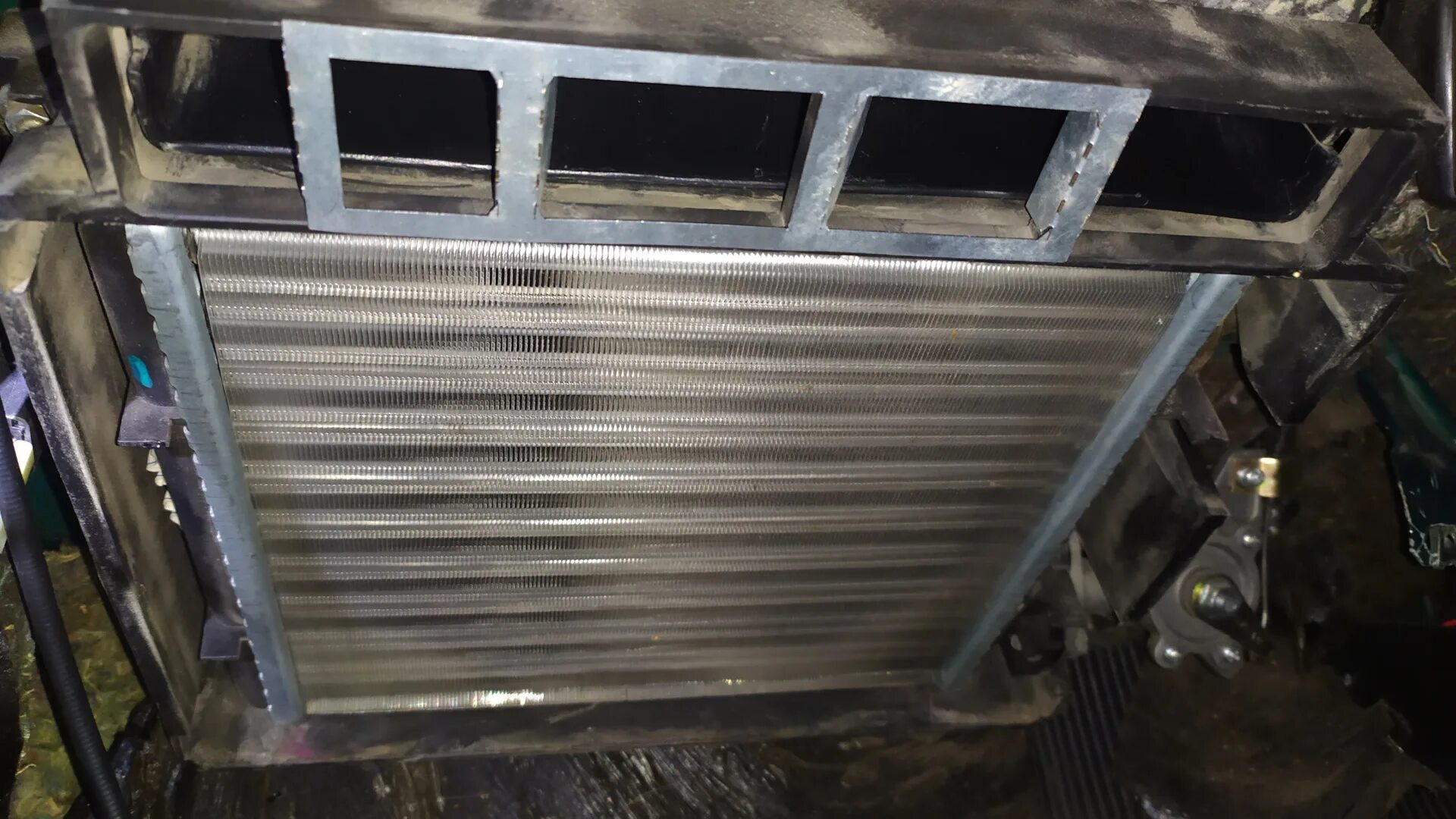 Печка авин. Печка avin для нивы. Печка с мотором бош 21214. Корпус печки 2107. Печка avin 07 для ваз 2107.