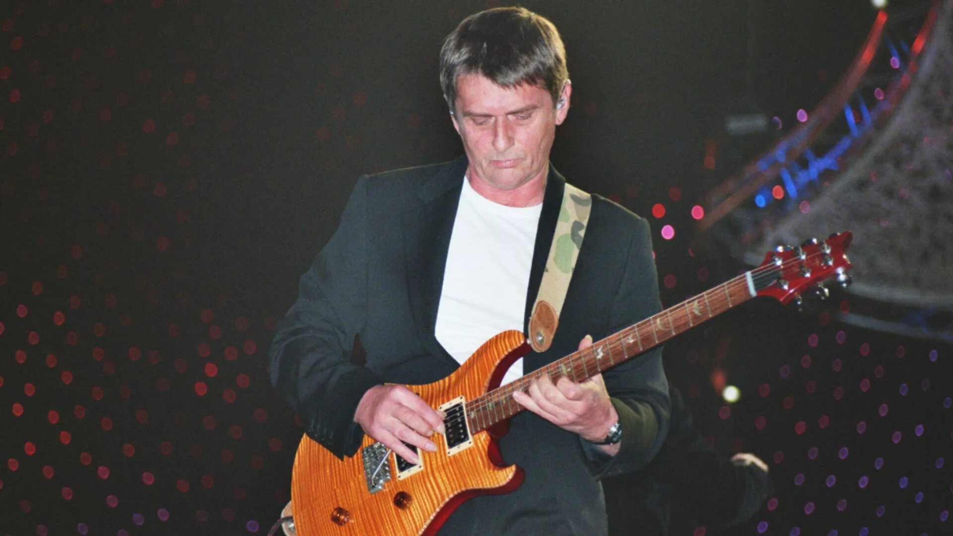 Mike музыка. Mike Oldfield. Mike Oldfield 2023. Евген Олдфилд. Майк Олдфилд группа.