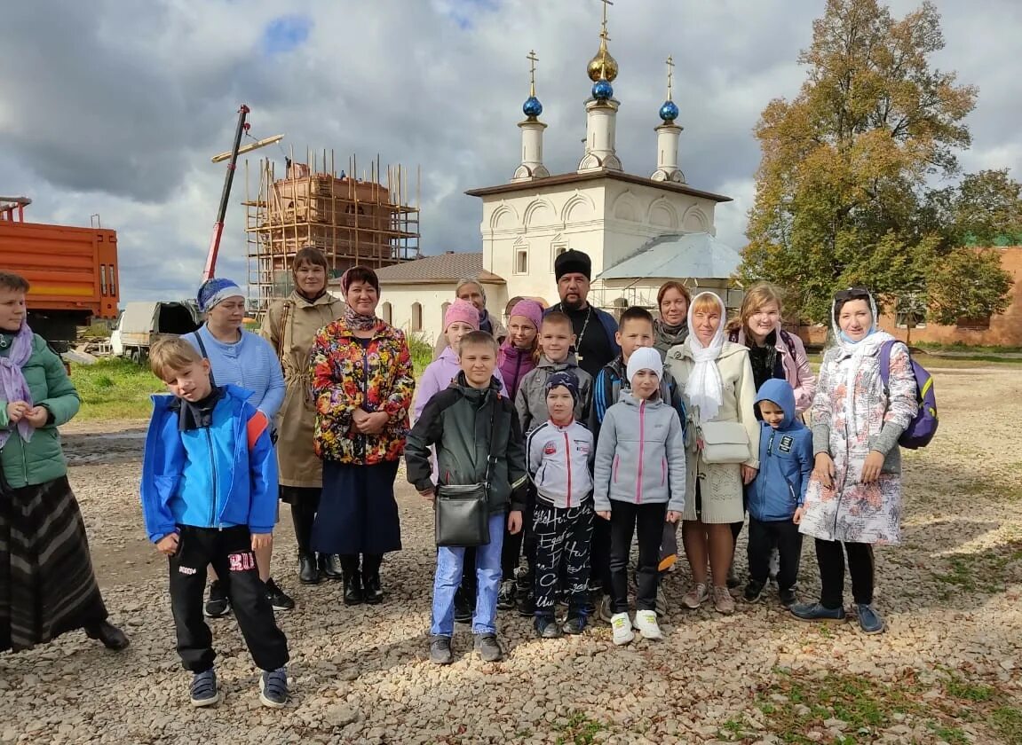 Храм Скоропослушницы в Суворове Тульской области. Свято-Покровский добрый монастырь. Храм Скоропослушница город Суворов. Бараши паломническая