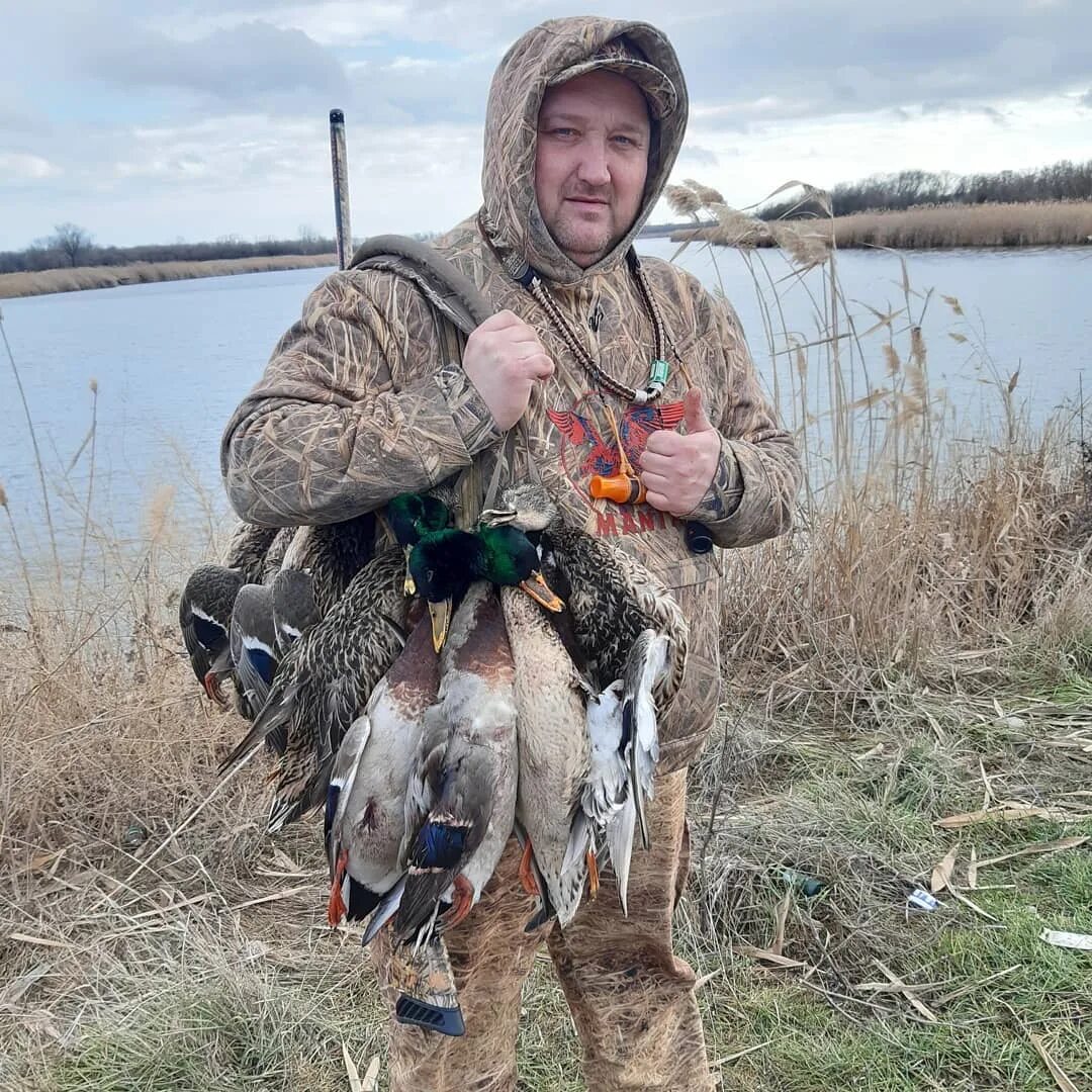 Смешные названия охотничьих команд. Сибирский странник. Охота на утку и гуся 2020 осень. Мания охотничья команда. Мания охотничья команда.