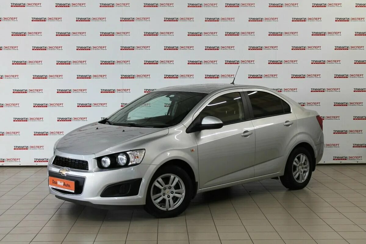 ваз 2114 за 50000. подержанные отечественные автомобили в 2009 году. авито автомобили старый оскол. авто ру старый оскол авто с пробегом. машины с пробегом старый оскол.