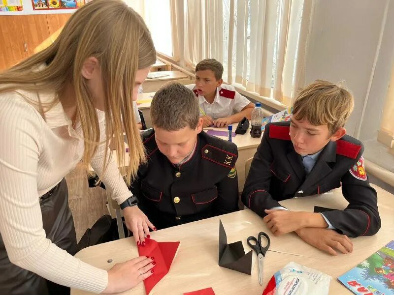 школа 48 воронеж. школа 33 воронеж. 33 школа чебоксары. школа 33 задание.