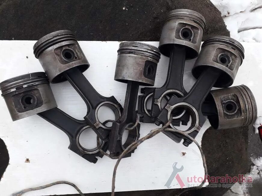 Шатун BMW m20b20. Porshni BMW m3. Поршень БМВ m20b20. BMW m20b25 Pistons.