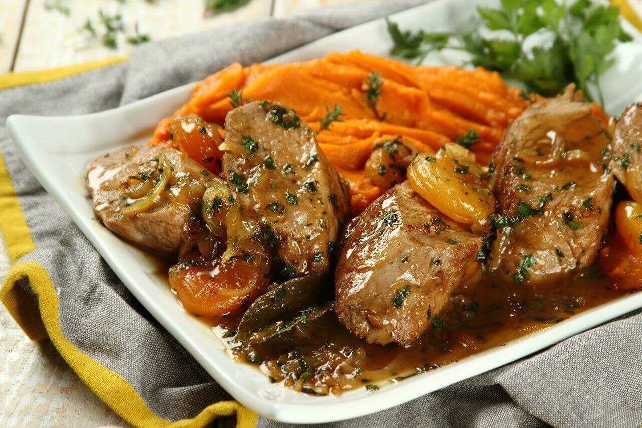 Что приготовить из мяса на второе быстро
