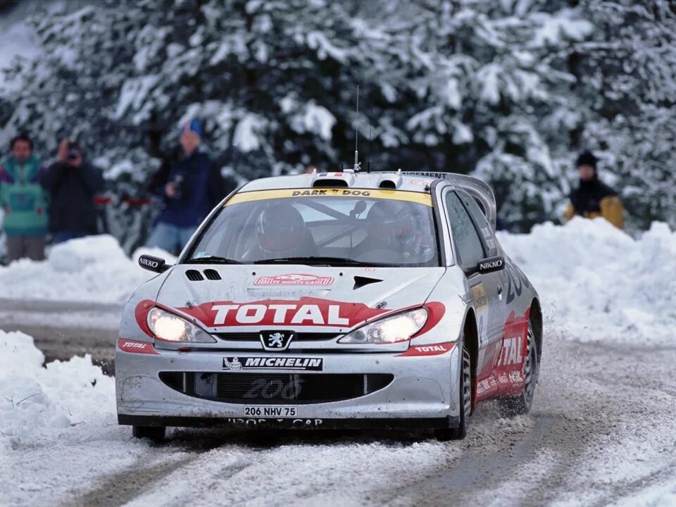 Ралли 2000. Peugeot 206 WRC 1999. Пежо 206 WRC. Peugeot 206 WRC 2003. Пежо 206 ралли.
