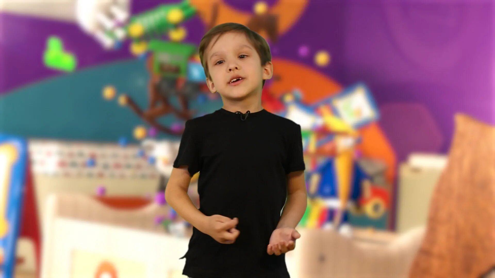 Ведущий детской программы. Baby time ведущий. канал baby time. бридж тв беби тайм 2012. новый детский телеканал baby time.
