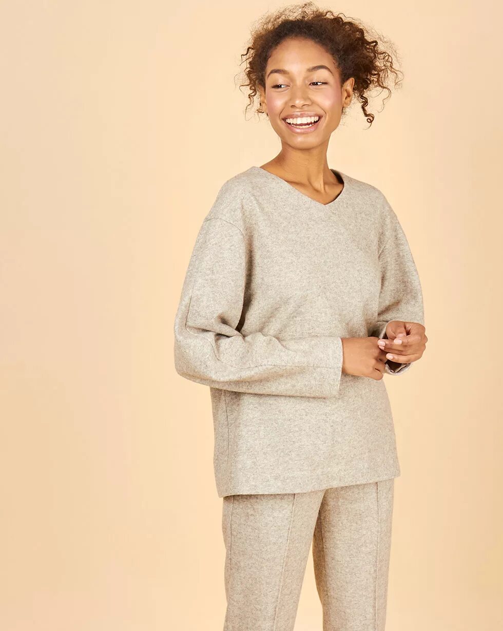 Туника 173-18, 46. Лоскут весовой от производителя. Фасоны туник. Кофта из трикотажа с люрексом. Лиза текстиль иваново трикотаж арт 650.