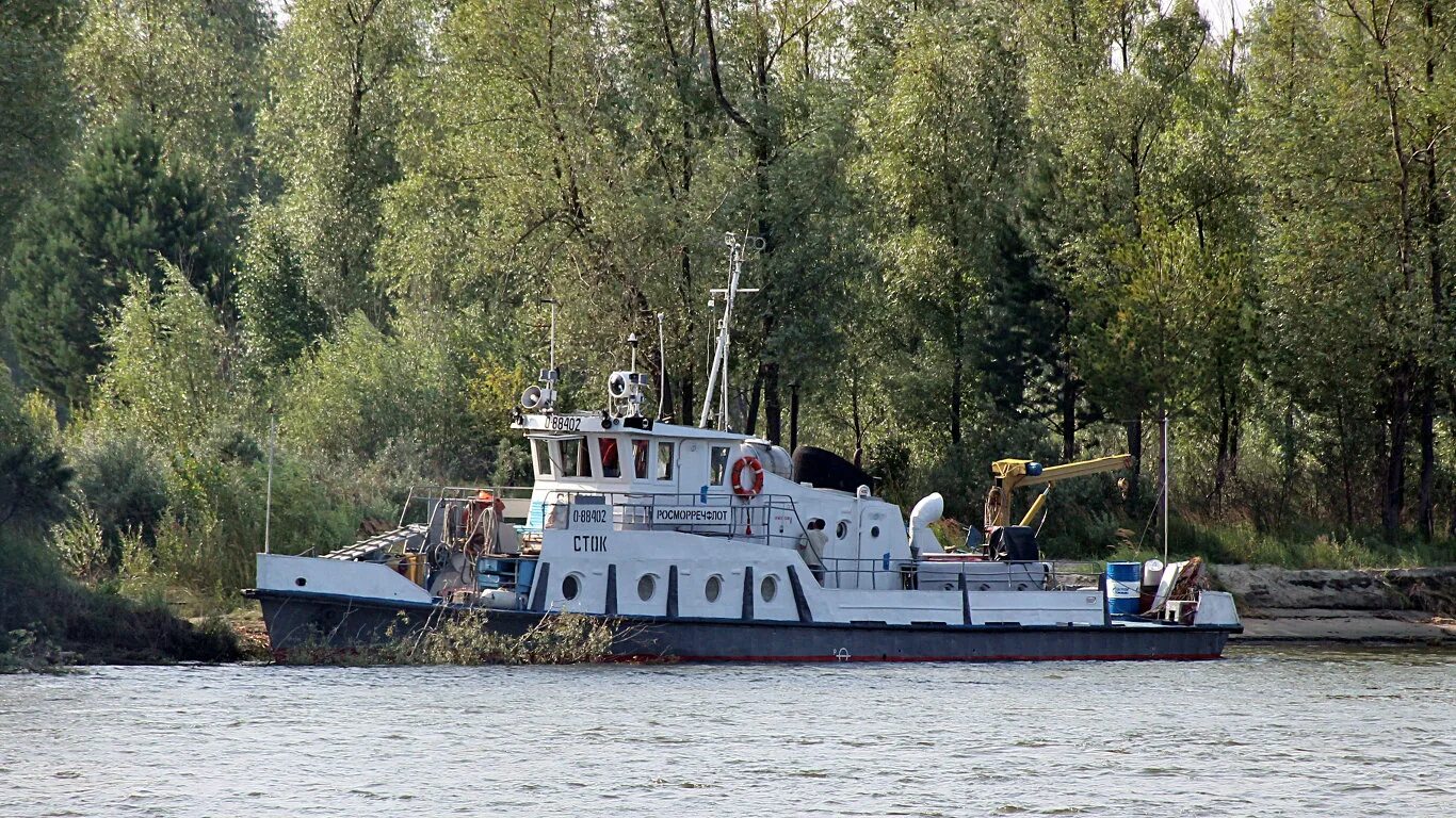 Теплоход Фрегат. Теплоход Фрегат Новосибирск. Теплоход Фрегат Уфа. Судно Путейский проект 391а.