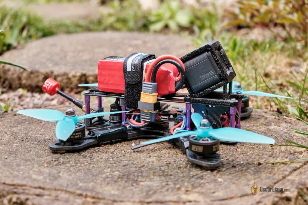 Fpv drone. Fpv drone racing. clear fpv race drone build. drone builder. create drones with programming arduino used for construction / building site surveying.