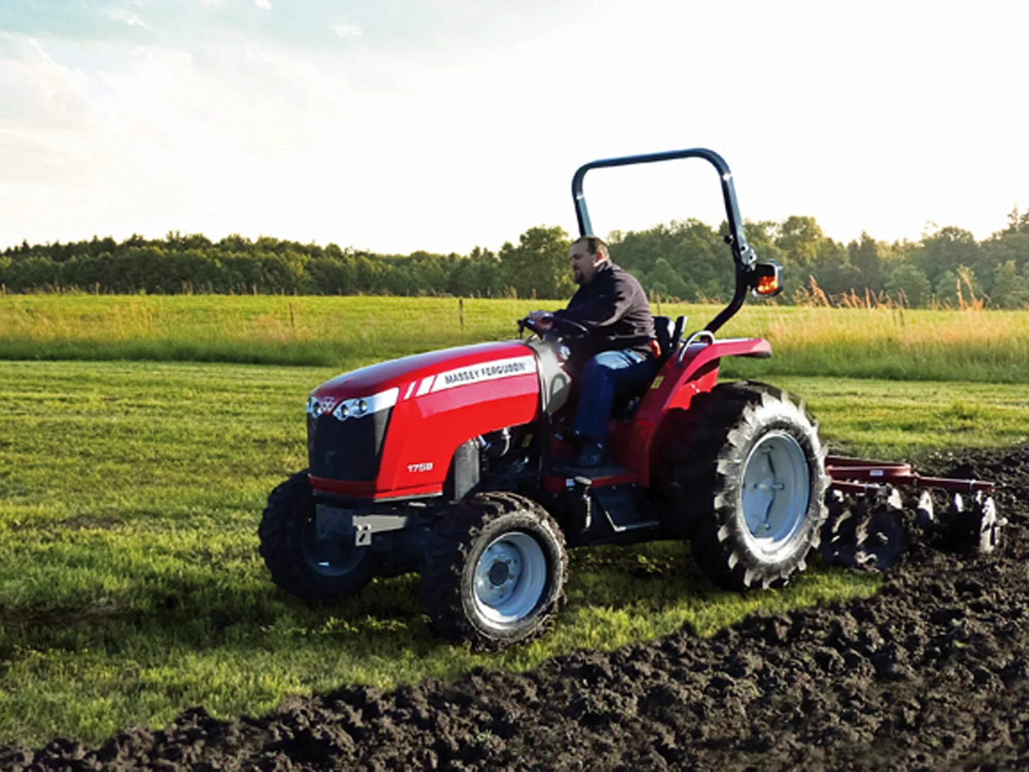 Работа мини тракторов. Massey Ferguson минитрактор. Минитрактор Месси Фергюсон. Мини-трактор МТМ-10. Мини трактор Noda m 1101d.