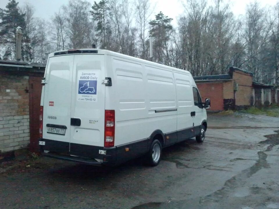 Куплю ивеко дейли б у. Iveco Daily 3т. Ивеко Дейли 50с15. Iveco Daily 3 поколение. Iveco Daily 50с15 СТС.