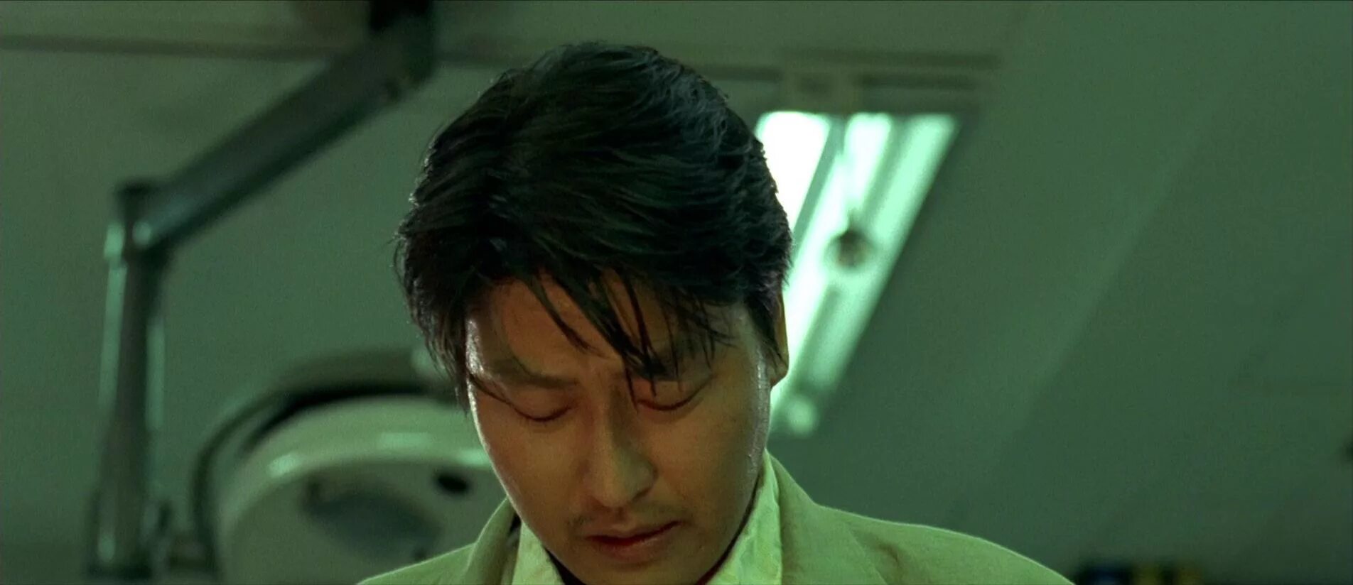 Господин месть. Сочувствие господину местm. Пэ ду на сочувствие господину месть. Сочувствие господину месть 2002 фильм корея. Boksuneun naui geot.