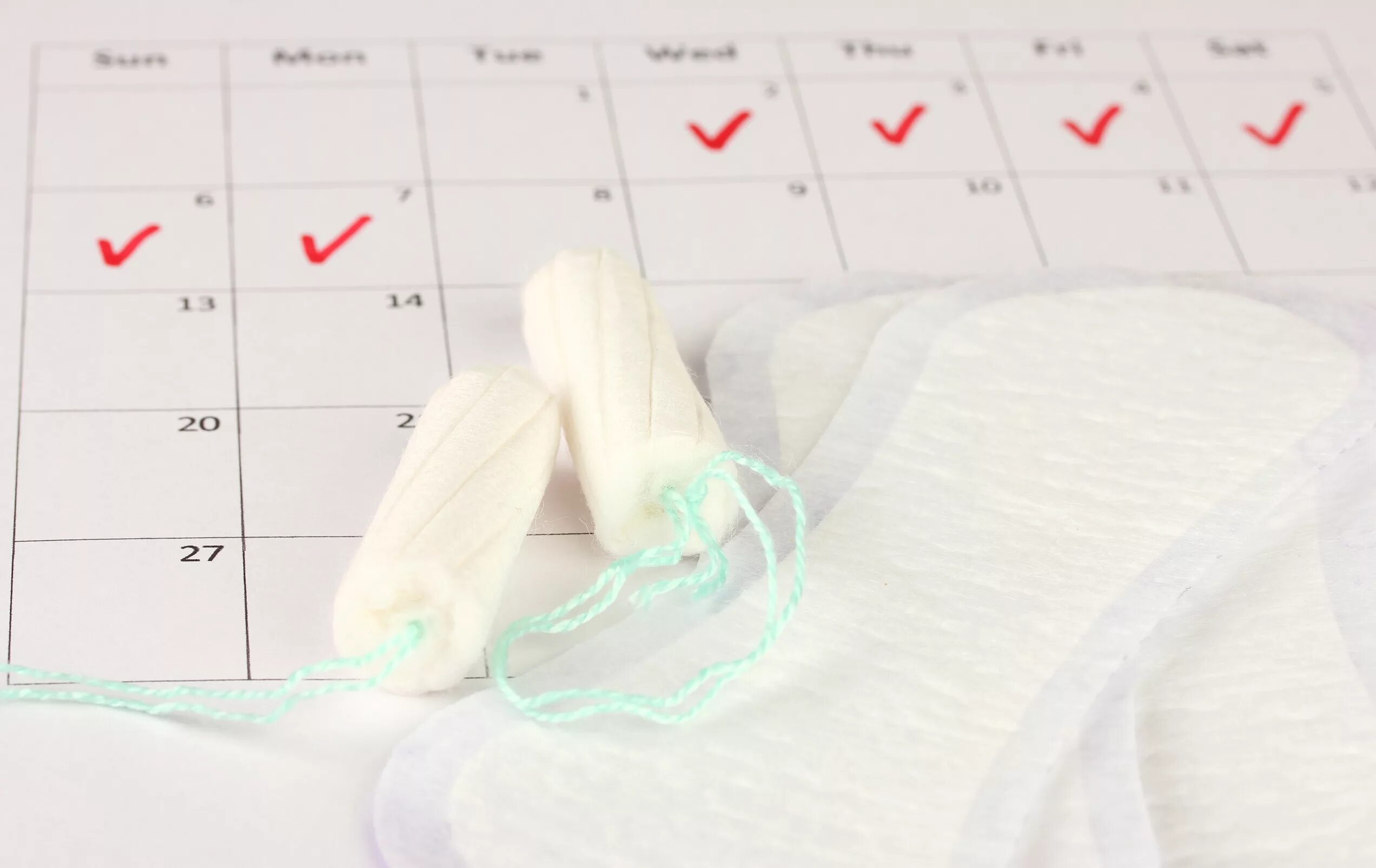 Задержки менструаций на календаре. Месячные 6 дней что делать