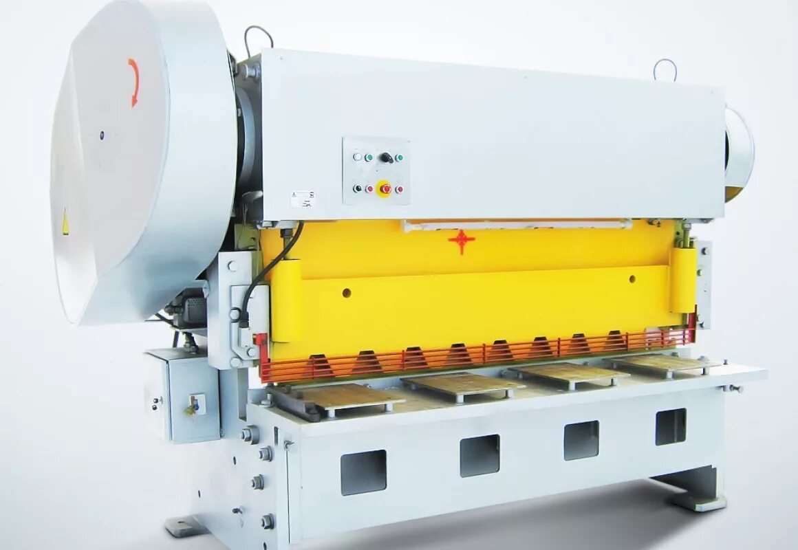 ножницы гильотинные кривошипные мнг 16. ножницы гильотинные нг-6,3-2000. 3-2. электромеханические гильотинные ножницы нг 16. ножницы гильотинные нг 18х2200 паспорт.