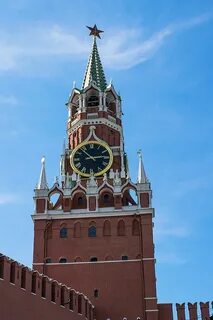 Название башни московского кремля с курантами
