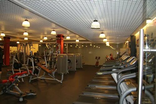 Флайт фит. Флайт ижевск фитнес клуб. Спортзал на зеленовской подольск. Аниме про фитнес клуб. Флайт фит подольск.