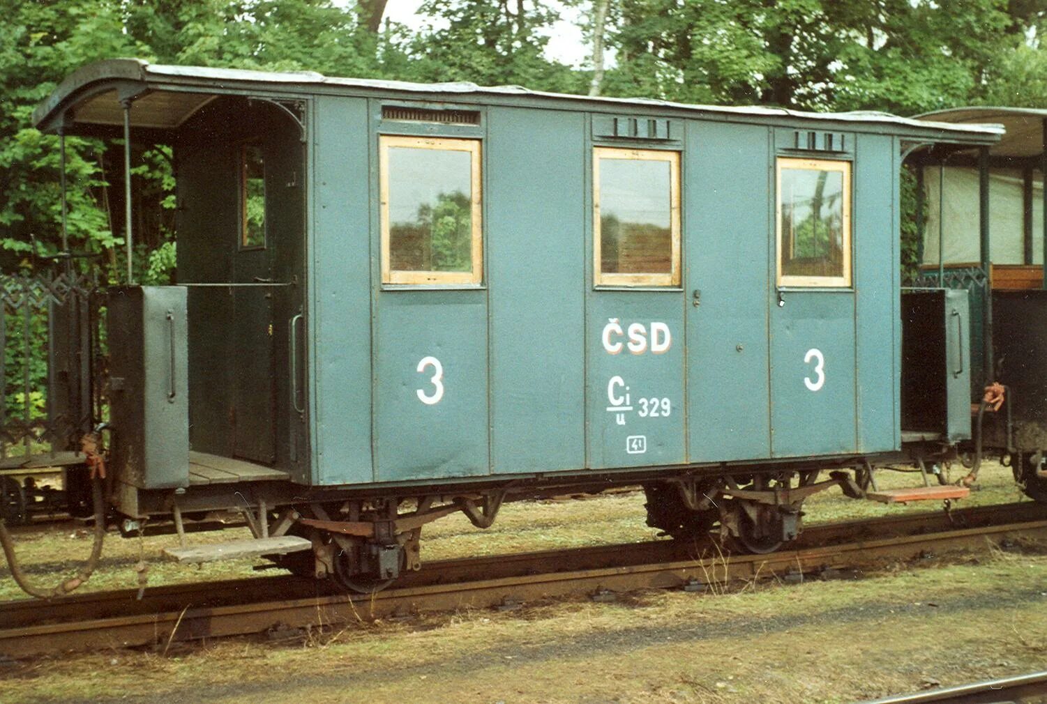 Den wagen. K wagen фото на выставке. Den wagen. Piko dr вагончик пассажирский. Немецкий танк колоссаль.