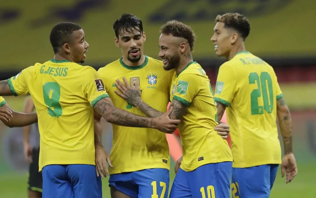 Национальная сборная бразилии. Неймар сборная Бразилии 2021. Сборная Бразилии 2022 состав. Неймар в сборной Бразилии 2018. Сборная Бразилии по футболу Неймар.