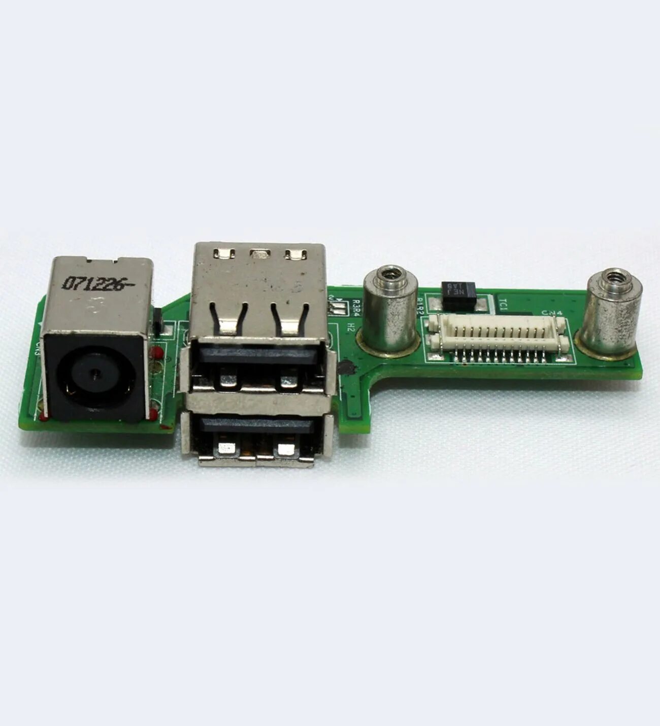 Питание usb ноутбук. Dell Inspiron 1545 Power Connector. Dell Inspiron n5110 USB Connector. Dell XPS pp25l разъем зарядки. Dell 3521 USB разъем.