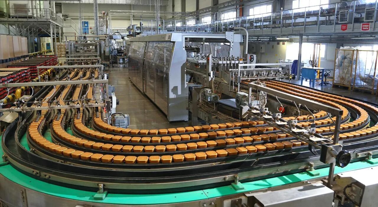 Парфюмерная фабрика свобода. Швейная фабрика чусовой некрасова 1. Кондитерская промышленность. Новые технологии в производстве. Фабрика самара.