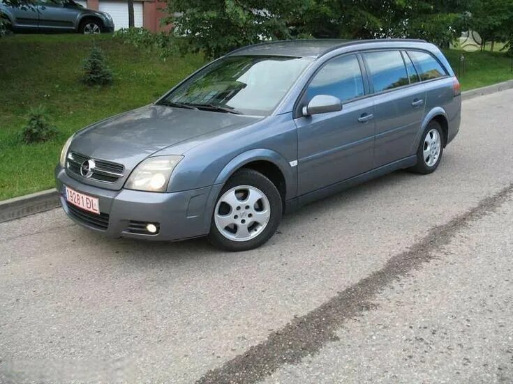 Опель вектра 2004 купить. Opel Vectra c 2004 2.2. Опель Вектра 2004. Опель Вектра 2004г. Опель Вектра с 2.2 2004 универсал.