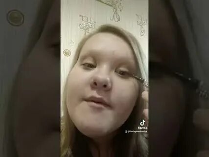 Песня новенькой подводкой я накрашу себе