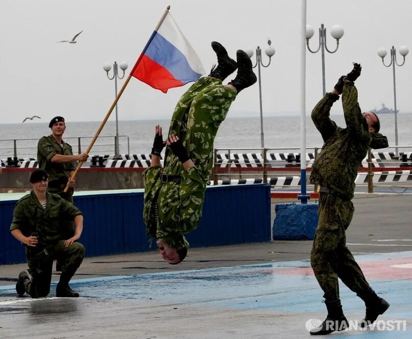 Морпехи бой. Морская пехота Тихоокеанского флота РФ. Морская пехота ТОФ. ВМФ Владивосток морская пехота. Морская пехота разведка Владивосток.